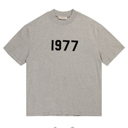 Vintage 1977 Graphic Oversized T-Shirt