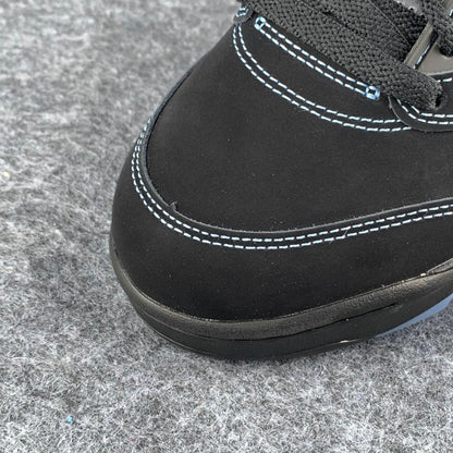 Air Jordan 5 Retro 'Black University Blue' 2026
