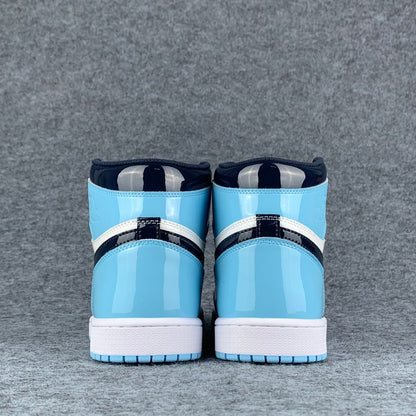 Wmns Air Jordan 1 Retro High OG 'Blue Chill'
