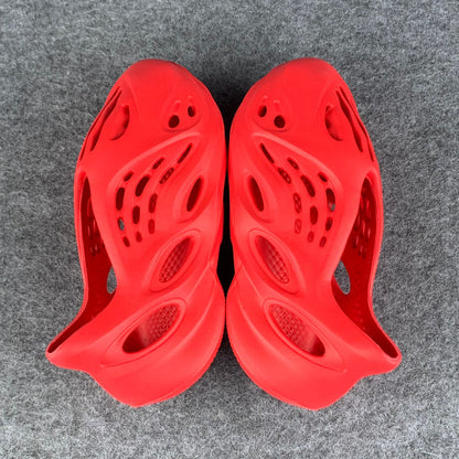 Yeezy Foam Runner 'Vermilion'