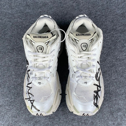 Balenciaga Runner Sneaker Graffiti 'White'