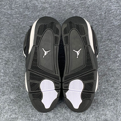 Air Jordan 4 Retro 'White Thunder'