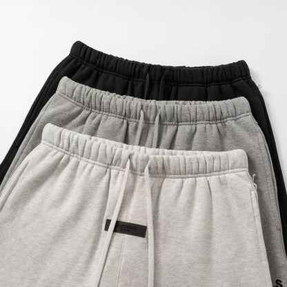 Minimalist Essential Shorts – Casual Loose Fit Sweat Shorts for Men Streetwear