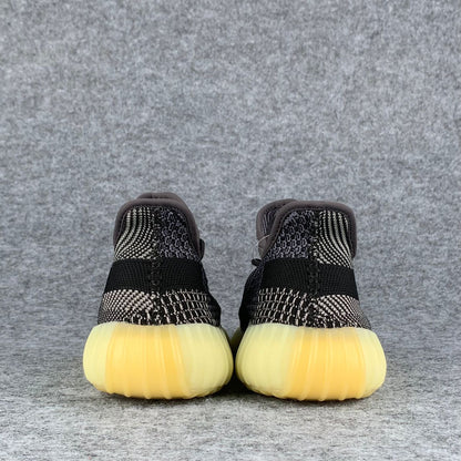 Yeezy Boost 350 V2 'Carbon'