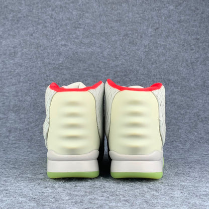 Air Yeezy 2 NRG 'Pure Platinum'