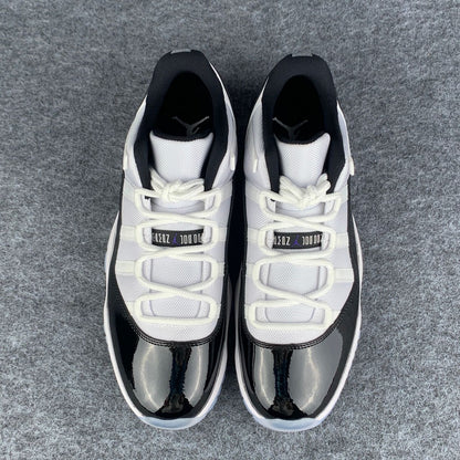 Air Jordan 11 Retro Low 'Concord'