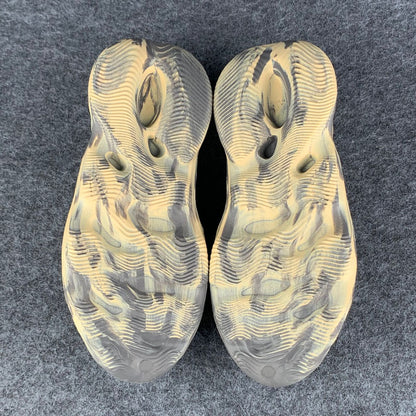 Yeezy Foam Runner 'MXT Moon Grey'