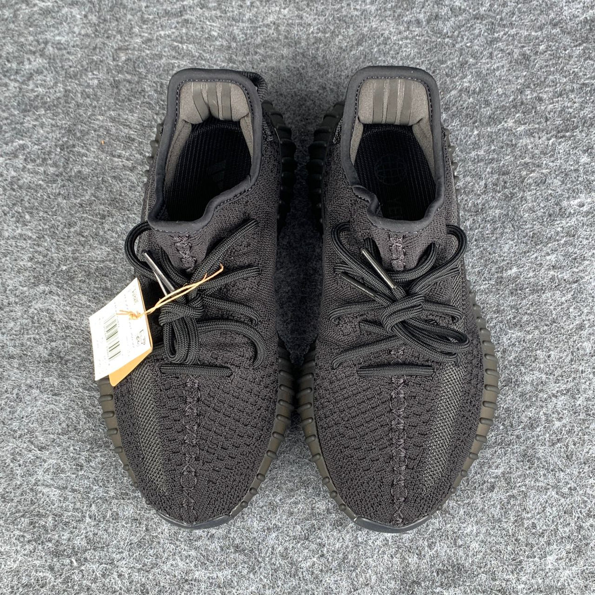 Yeezy Boost 350 V2 'Onyx'