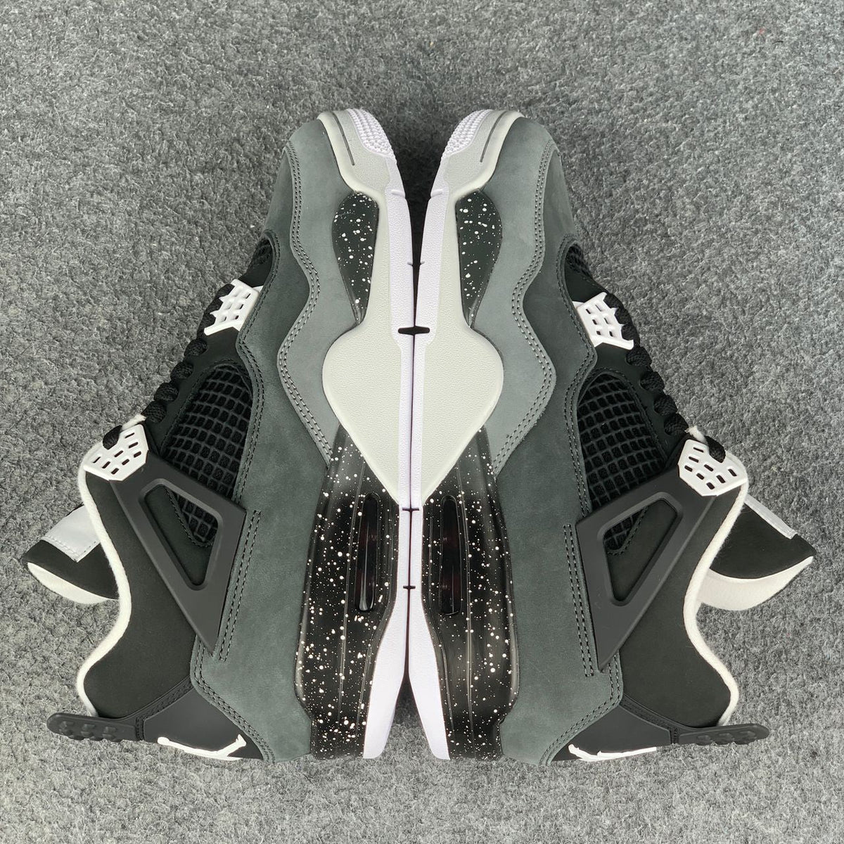 Air Jordan 4 Retro 'Fear' 2024