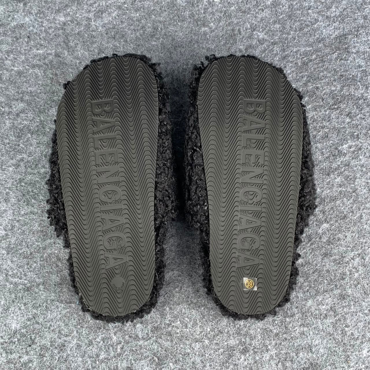 Balenciaga Wmns Furry Slides 'Black Red'