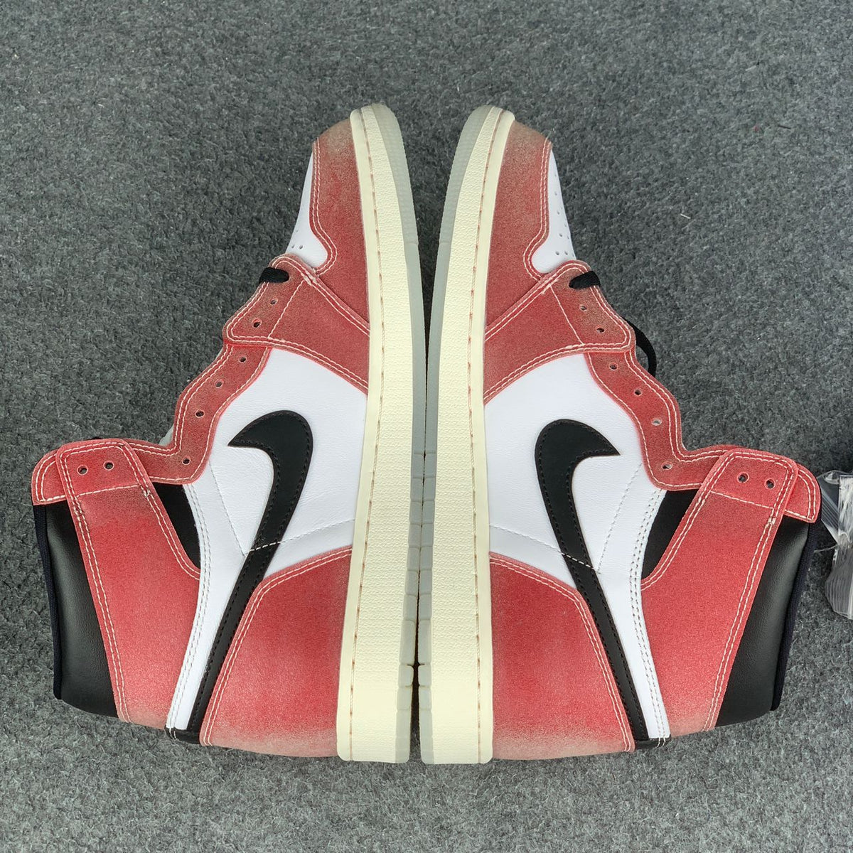 Trophy Room x Air Jordan 1 High OG SP 'Chicago'