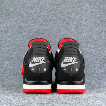 Air Jordan 4 Retro OG 'Bred' 2026