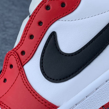 Air Jordan 1 Retro Low OG 'Chicago' (2016)