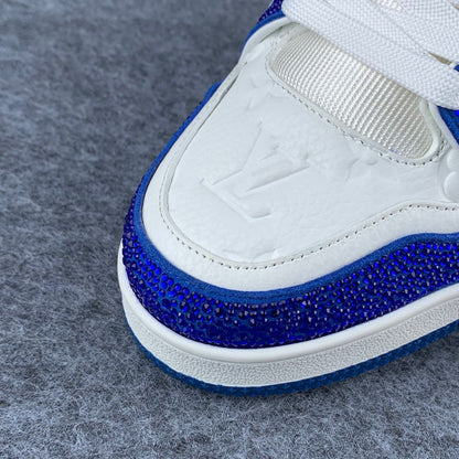 LV Trainer 'White Blue Crystals'