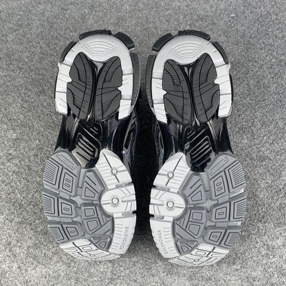 Balenciaga Runner Sneaker 'Dark Grey Black'