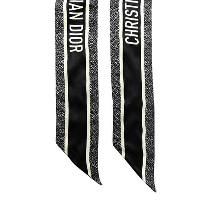 Silk Houndstooth Mitzah Scarf Black White