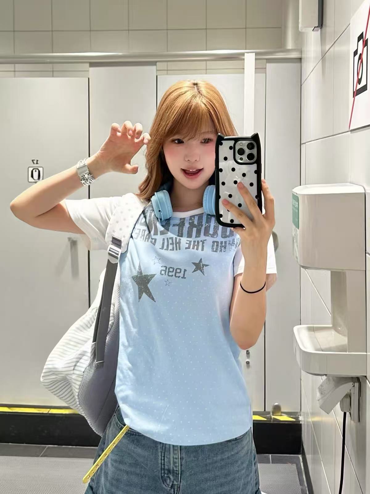 Vintage Raglan Star Graphic T-Shirt