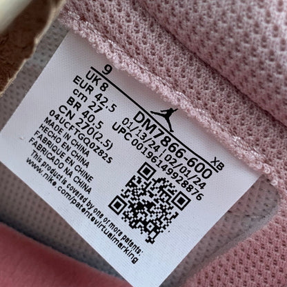 Travis Scott x Air Jordan 1 Low OG SP 'Sail Shy Pink'