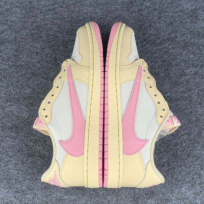 Travis Scott x Air Jordan 1 Low OG SP 'Muslin/Shy Pink'