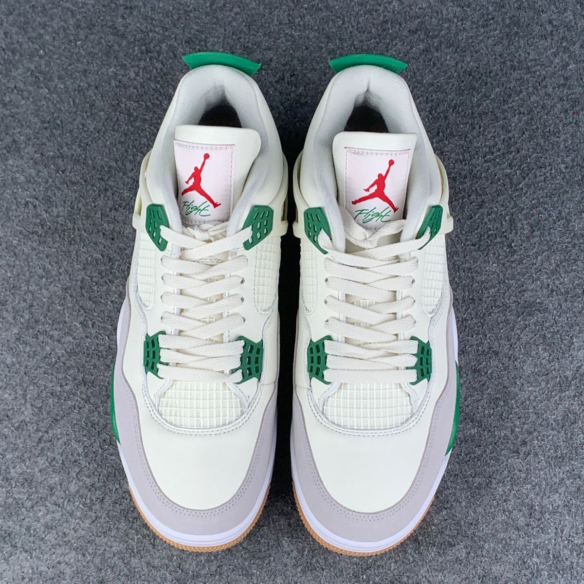 Nike SB x Air Jordan 4 Retro SP 'Pine Green'
