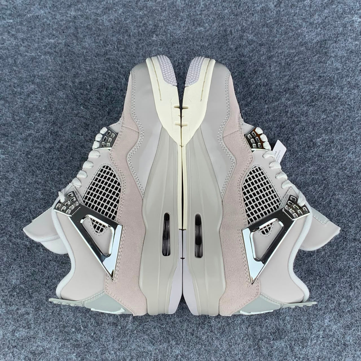 Wmns Air Jordan 4 Retro 'Frozen Moments'