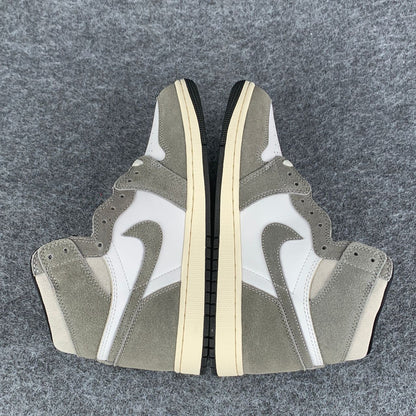 Air Jordan 1 Retro High OG 'Washed Black'