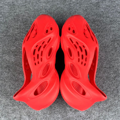 Yeezy Foam Runner 'Vermilion'