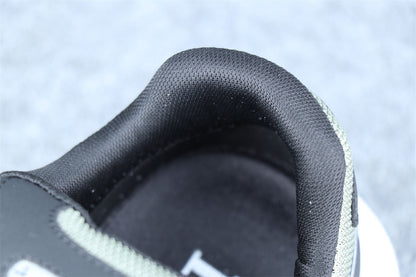 Dior B30 'Deep Green Black'
