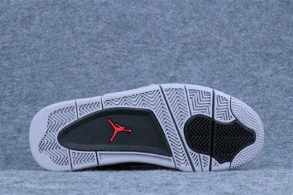 Air Jordan 4 Retro 'Toro Bravo' 2026