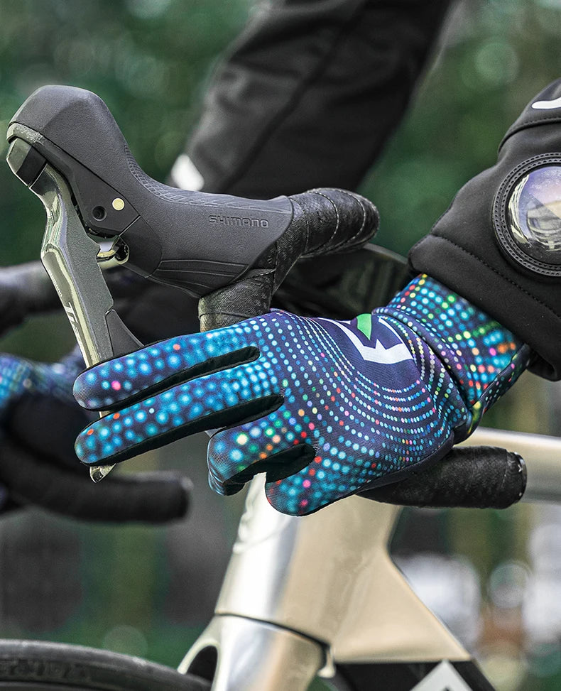 Kinetic Long Cuff Gloves
