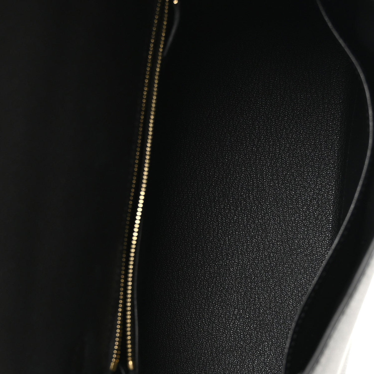 Epsom Kelly Sellier 25 Black