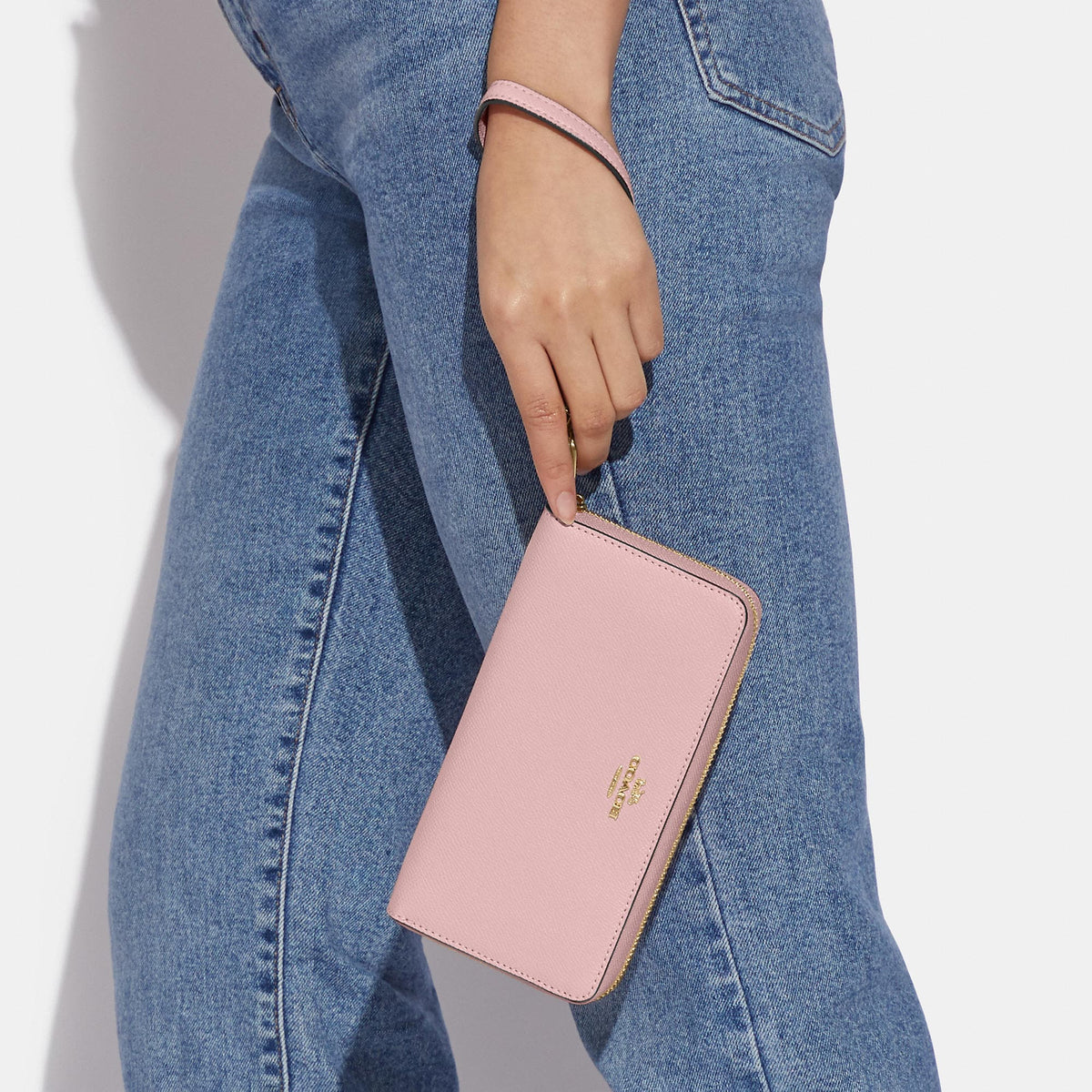 Coach Outlet Long Zip Around Wallet