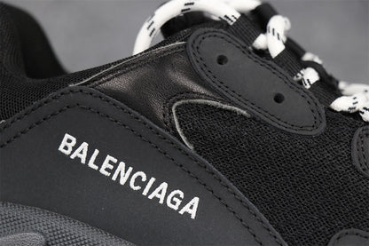Balenciaga Wmns Triple S Clear Sole ‘Black Green'