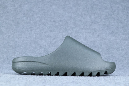 Yeezy Slides 'Granite'