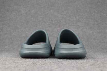 Yeezy Slides 'Slate Marine'